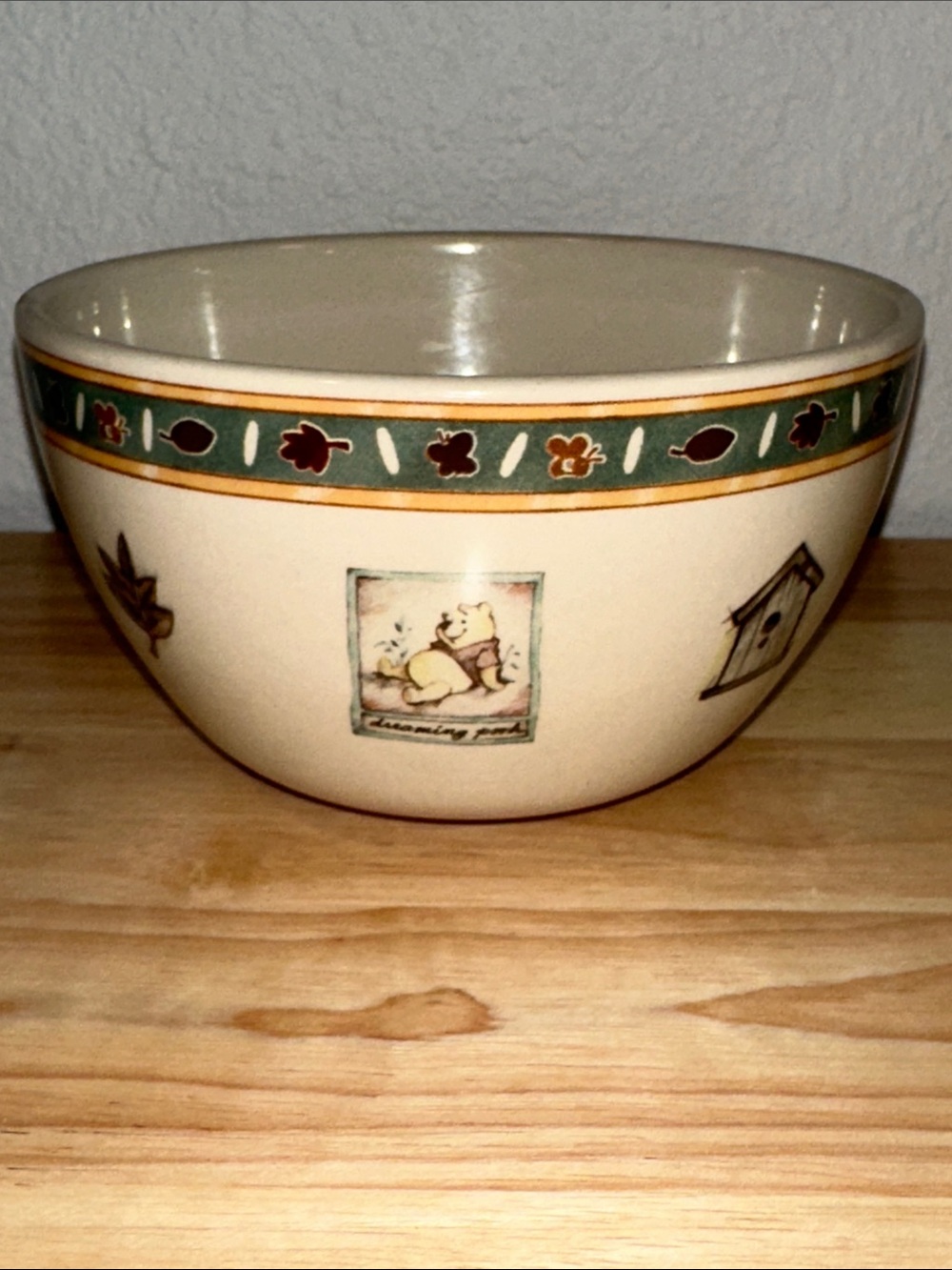 Disney Whinnie The Pooh Character 100 Acre Woods 6” Stoneware Bowl Vintage